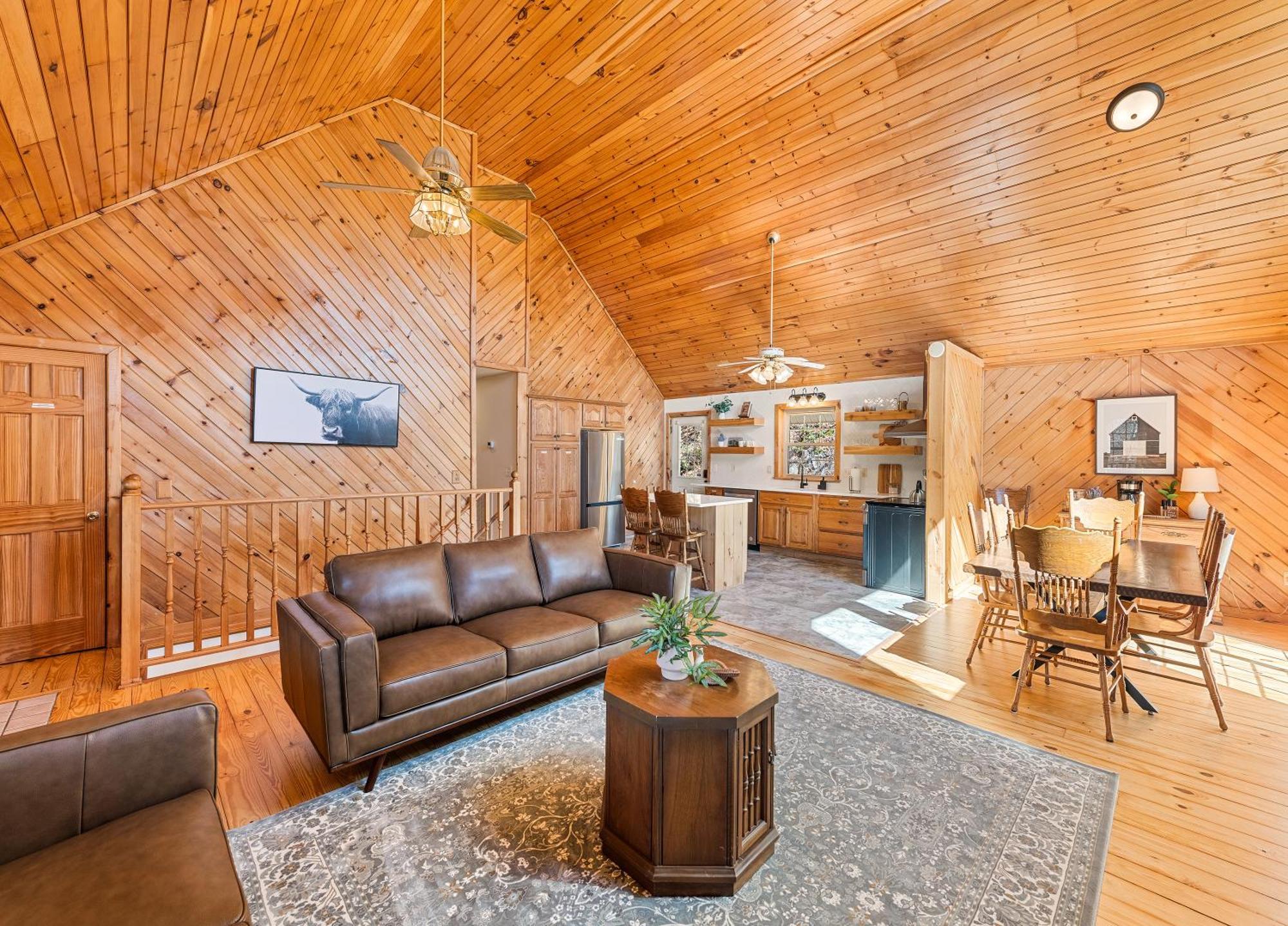 Maggie Valley Cabin With Beautiful Mountain Views, Hottub, Pet Friendly, Gameroom, Fireplace Luaran gambar
