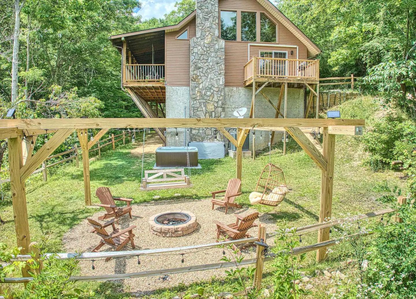 Maggie Valley Cabin With Beautiful Mountain Views, Hottub, Pet Friendly, Gameroom, Fireplace Luaran gambar
